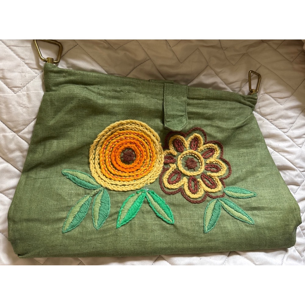 Vtg Clutch Purse Embroidered Sunflower Hinged Frame Grannycore Green 14 x 9"